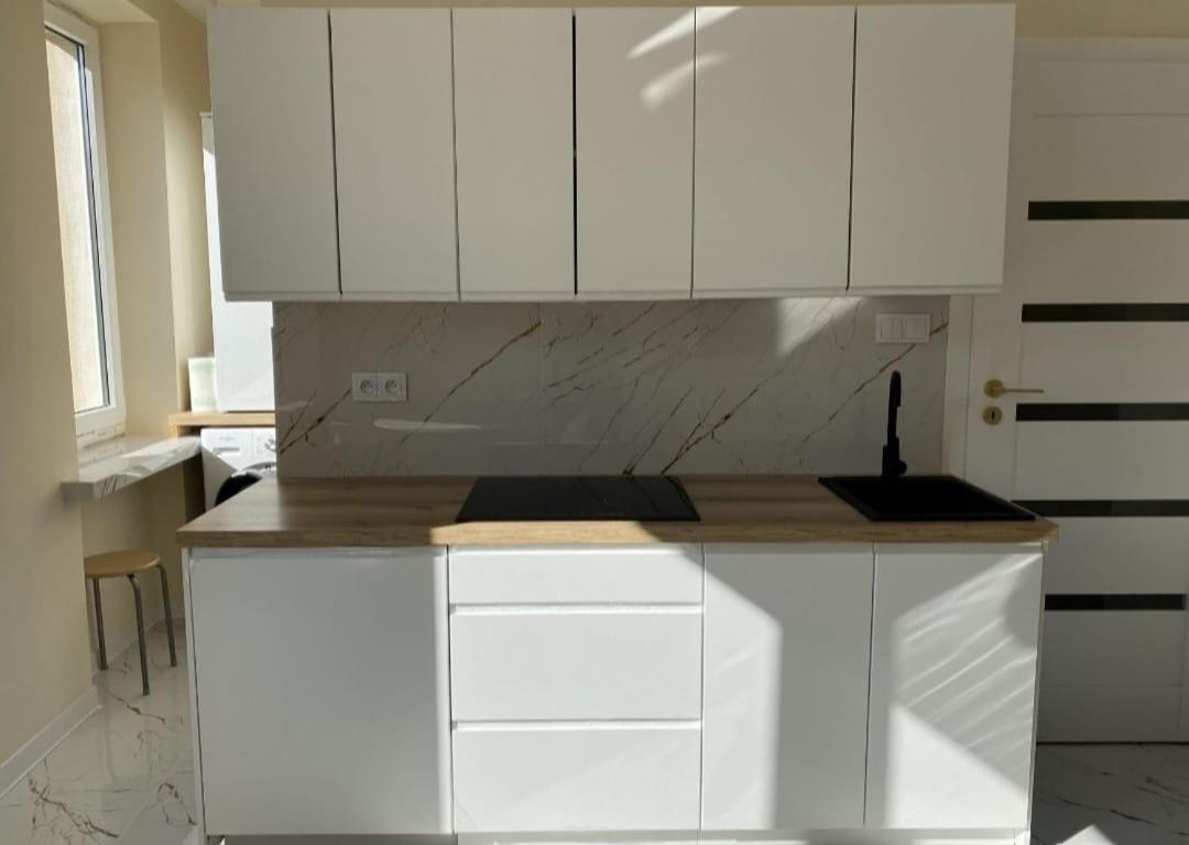 Nowe Luksusowe Apartamenty Manufaktura-Prywatny Na Wylacznosc-Wanna-Zamykany Ogrodzony Parking, Blok,Niskie Pietro-Cisza I Spokoj Lodź Bagian luar foto